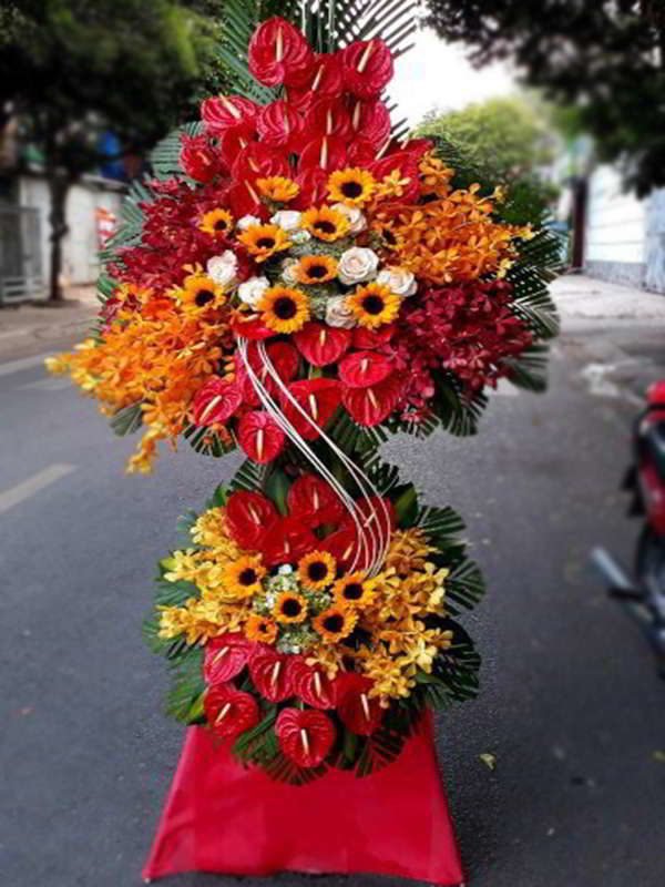 ke-hoa-chuc-mung-khai-truong-gia-re-tai-binh-duong (3)